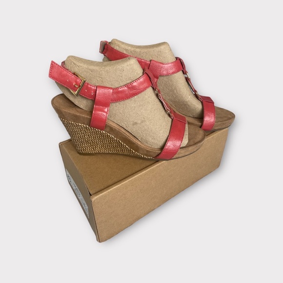 A2 -By Aerosoles Wedge Sandals 
Very Comfortable Sandals - Picture 2 of 6